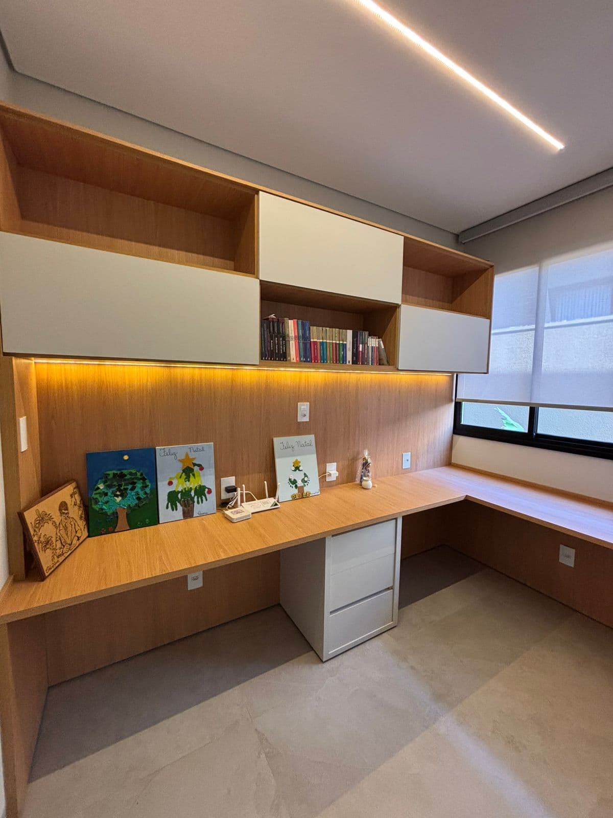 Escritório e espaço comercial